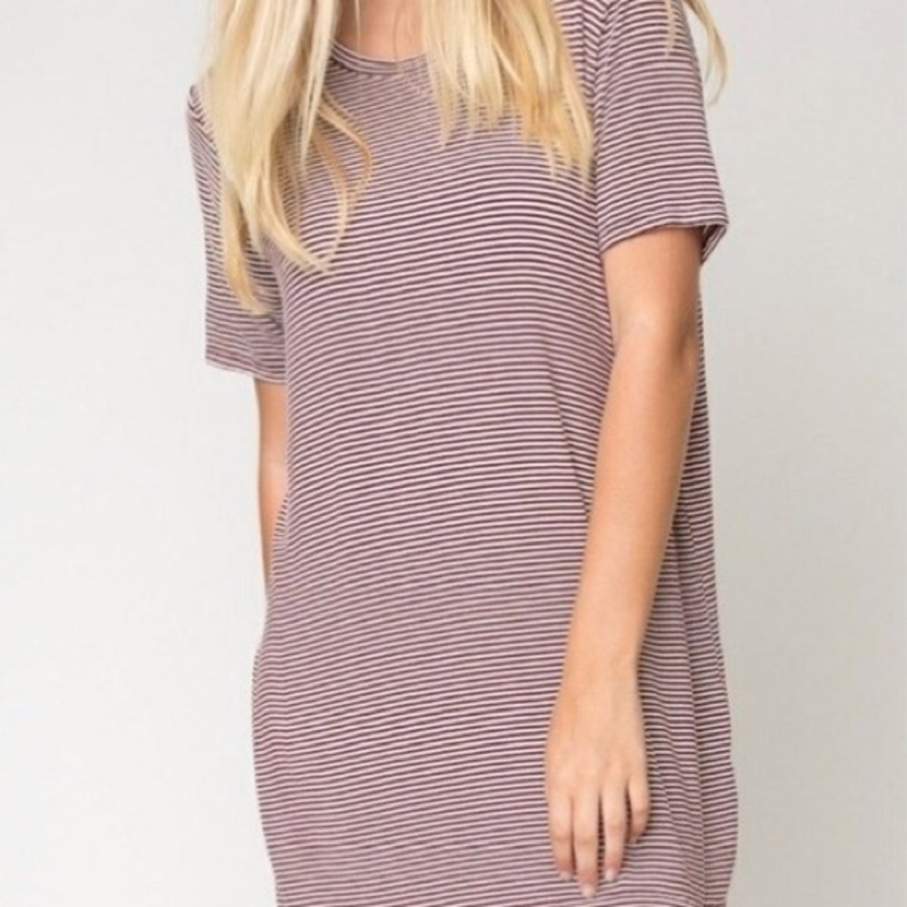 Brandy Melville Maroon T-Shirt Dress